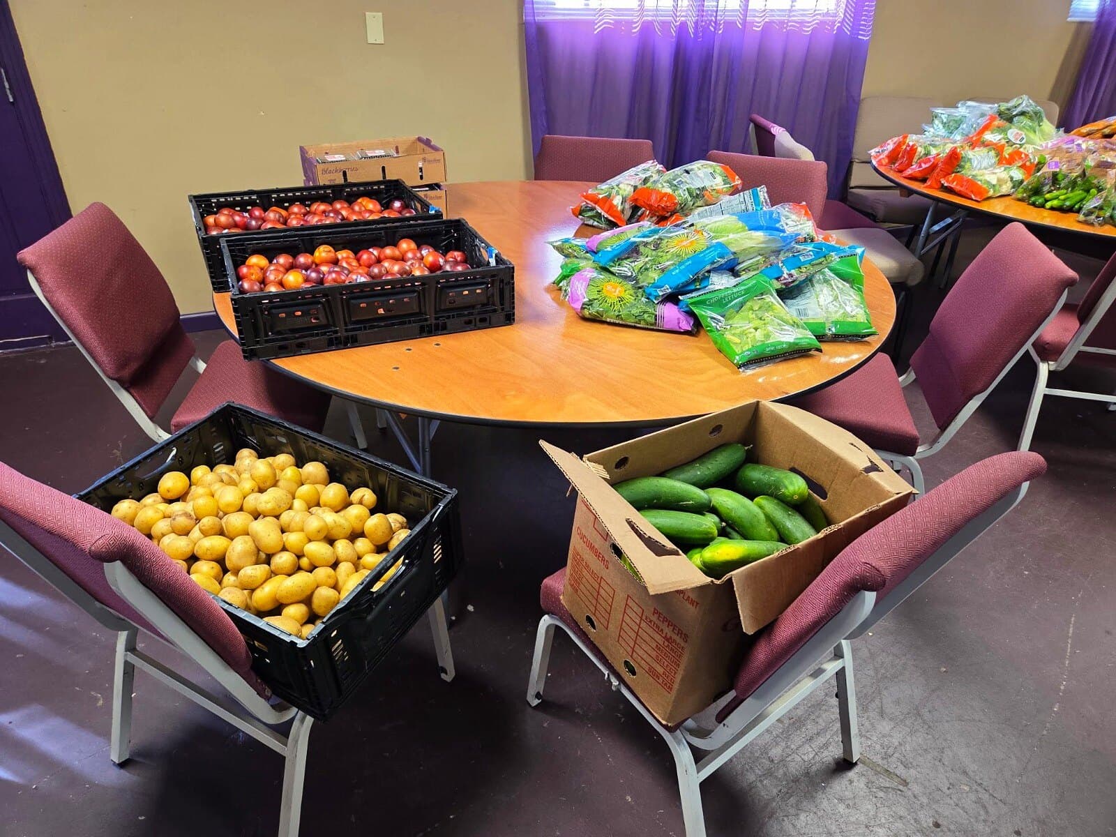 Food pantry distribution